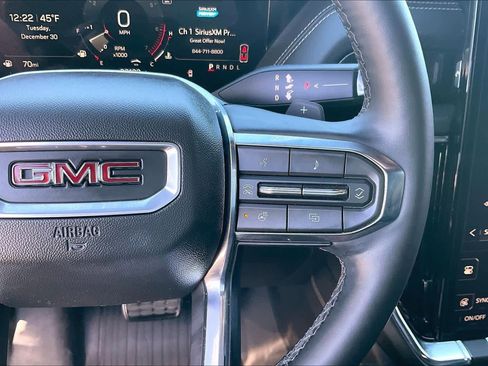 Certified 2025 GMC Yukon Elevation w/ Technology Package image 23