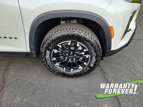 Used 2025 Chevrolet Traverse Z71 w/ Driver Confidence Package image 19