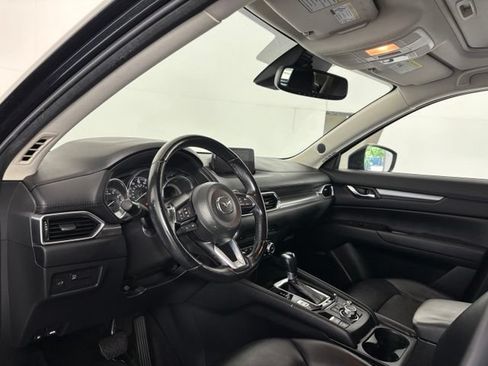 Used 2017 MAZDA CX-5 Touring w/ Preferred Equipment Package AWD/4WD image 9