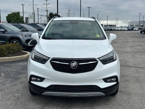 Used 2017 Buick Encore Essence FWD image 2