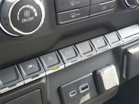 New 2026 Chevrolet Silverado 1500 Custom image 27