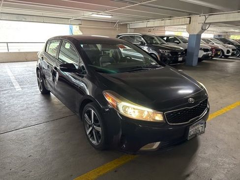 Used 2018 Kia Forte EX FWD image 5