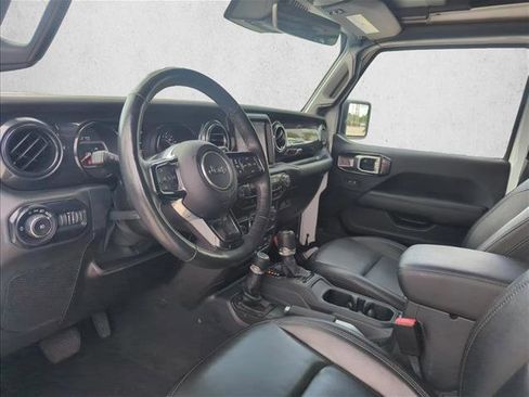 Used 2021 Jeep Wrangler Unlimited Sahara image 5