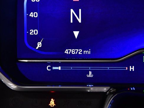 Used 2024 Chevrolet Silverado 2500 LT image 20