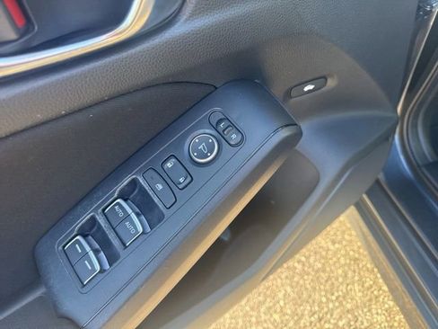 Certified 2022 Honda Civic Sport image 19