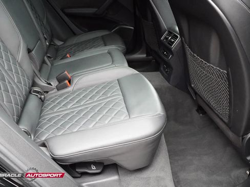 Used 2019 Audi SQ5 Premium Plus w/ Premium Plus Package image 38