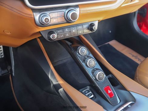 Used 2019 Ferrari Portofino image 34