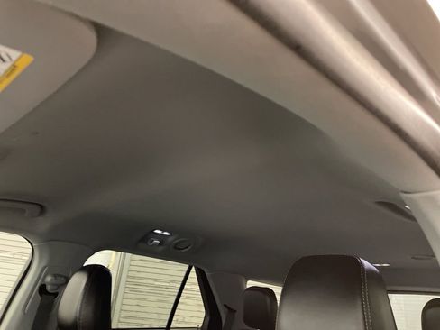 Used 2023 Ford Explorer XLT w/ Equipment Group 202A image 24