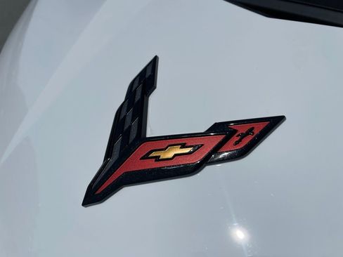 Used 2024 Chevrolet Corvette Stingray Premium Conv RWD image 29