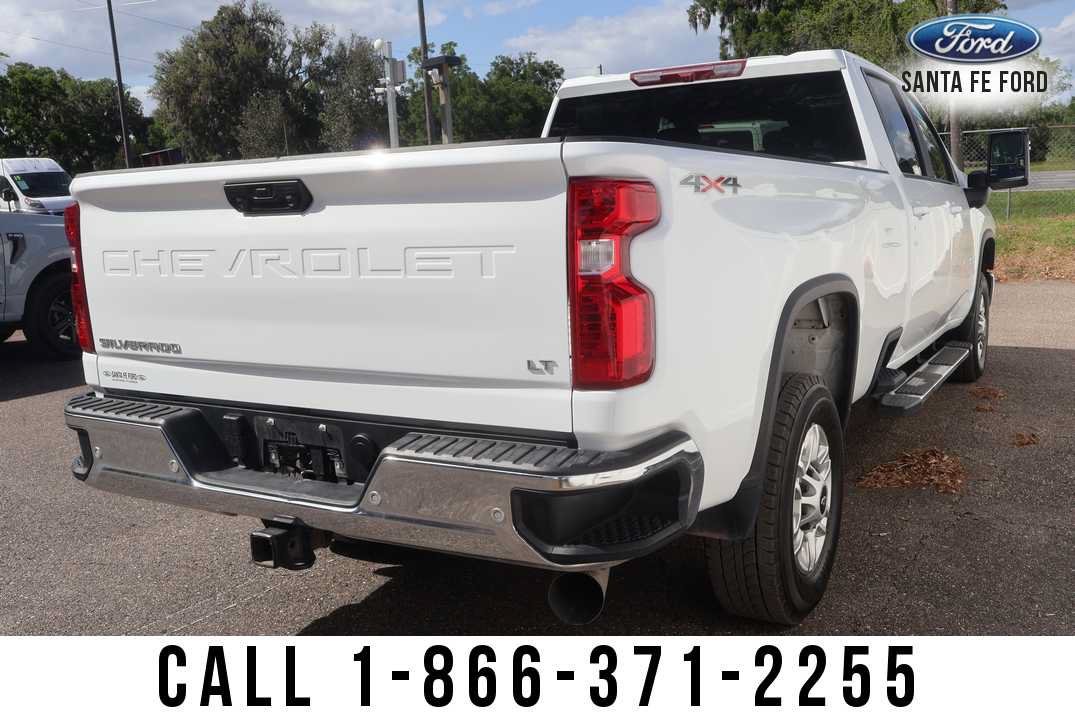 Used 2025 Chevrolet Silverado 2500 LT w/ Safety Package AWD/4WD image 4