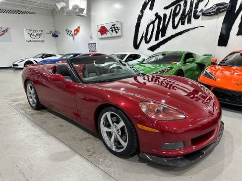Used 2010 Chevrolet Corvette Convertible w/ Preferred Equipment Group RWD image 21