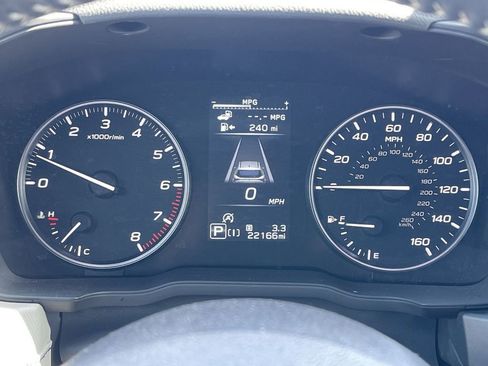 Certified 2025 Subaru Forester Premium AWD/4WD image 28