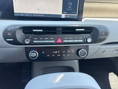 Certified 2026 Hyundai Palisade SEL AWD/4WD image 29
