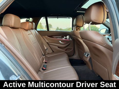 Used 2017 Mercedes-Benz E 400 4MATIC Wagon image 28