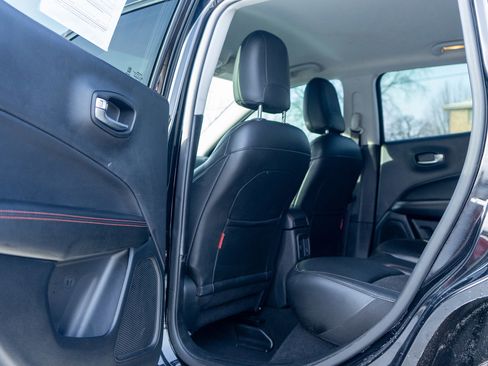 Used 2020 Jeep Compass Trailhawk image 26