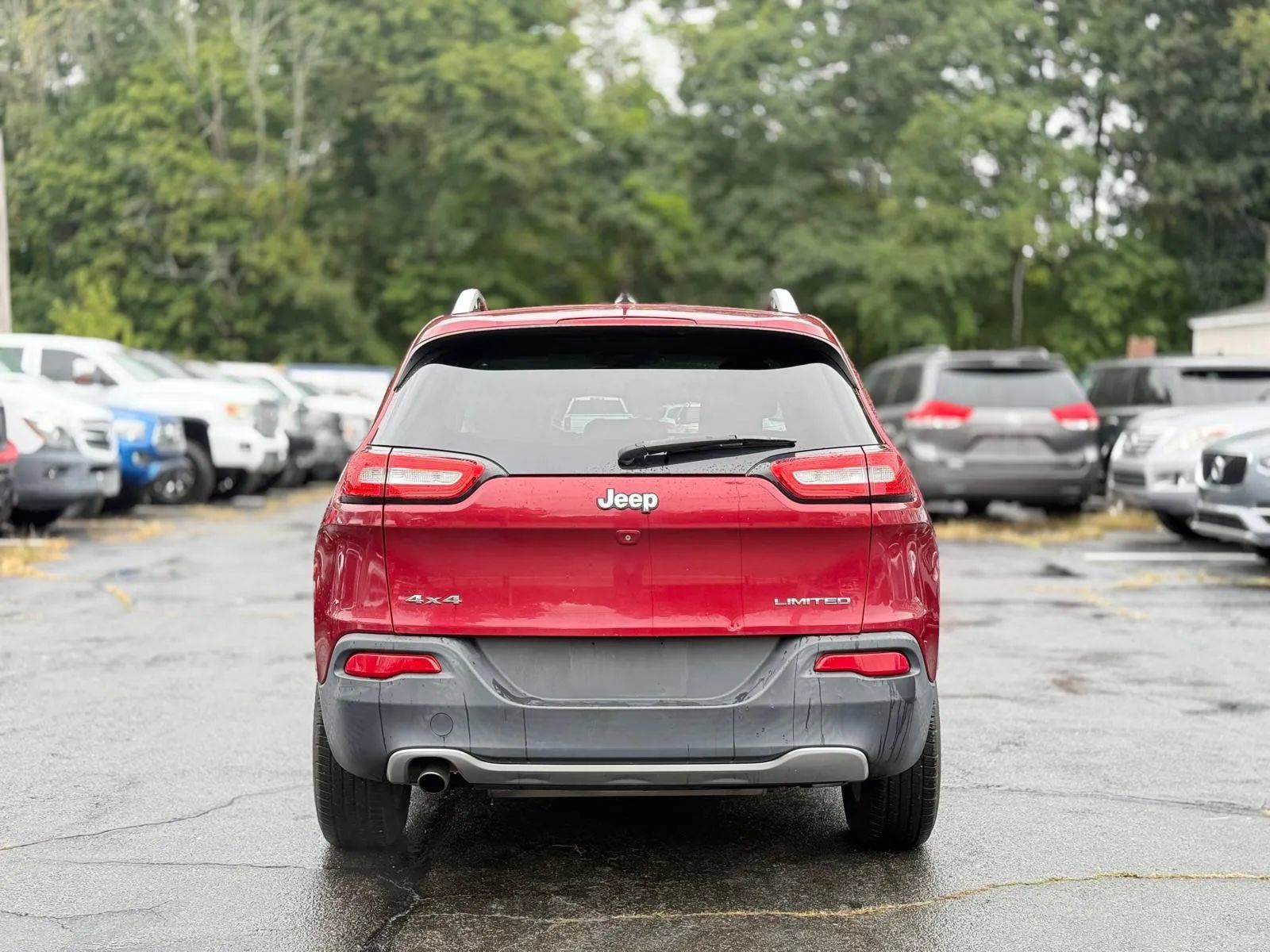 Used 2014 Jeep Cherokee Limited w/ Luxury Group AWD/4WD image 7