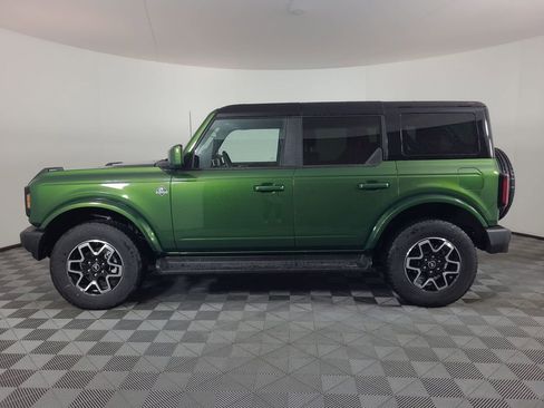 Used 2025 Ford Bronco Outer Banks AWD/4WD image 6