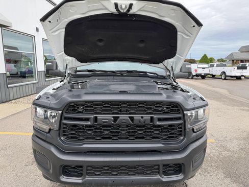 Used 2024 RAM 2500 Tradesman AWD/4WD image 30