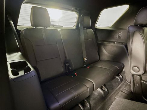 Used 2023 Chevrolet Traverse RS w/ LPO, Floor Liner Package image 30