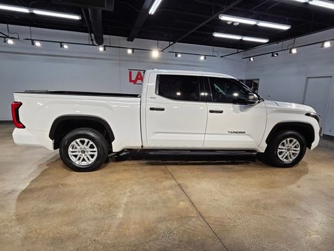 Used 2022 Toyota Tundra SR5 image 8