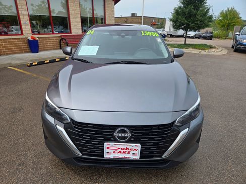 Used 2024 Nissan Sentra S FWD image 2