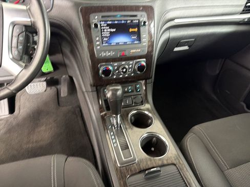 Used 2016 Chevrolet Traverse LT image 28