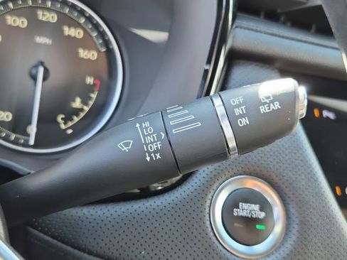 Certified 2023 Cadillac XT5 Luxury image 26