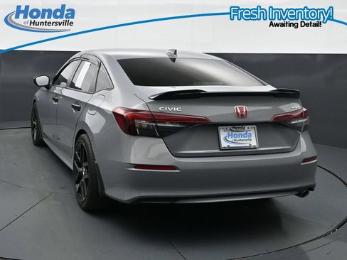 Used 2025 Honda Civic Sport image 8