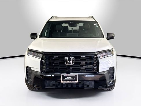 New 2026 Honda Pilot Black Edition image 18