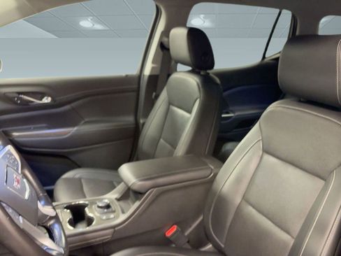 Used 2021 GMC Acadia SLT image 22