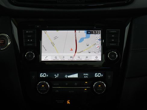 Used 2019 Nissan Rogue SL w/ Premium Package AWD/4WD image 15