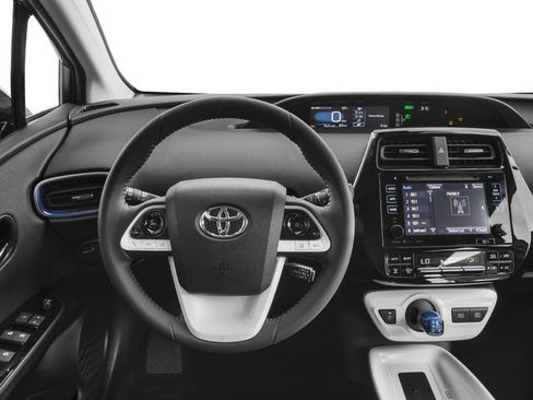 Used 2016 Toyota Prius Four Touring w/ Premium Convenience Package FWD image 8