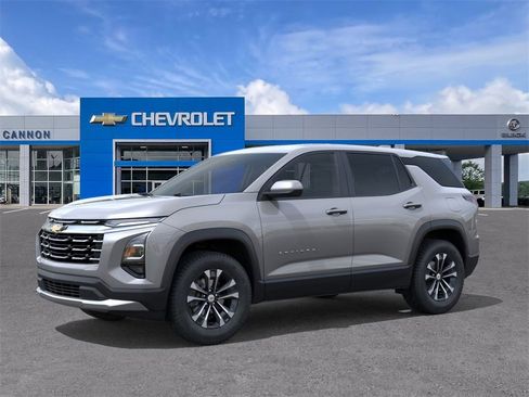 New 2026 Chevrolet Equinox LT w/ Convenience Package II image 2