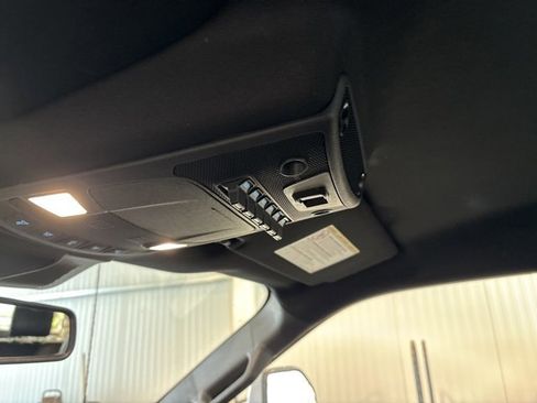 Used 2022 Ford F350 Lariat w/ Lariat Ultimate Package image 21