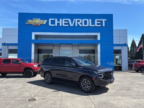 Used 2024 Chevrolet Tahoe Z71 w/ Z71 Off-Road Package image 1