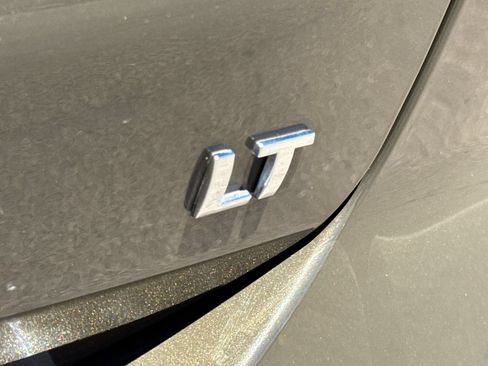 Certified 2023 Chevrolet Equinox LT FWD image 11
