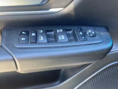 Used 2022 RAM 1500 Big Horn AWD/4WD image 14