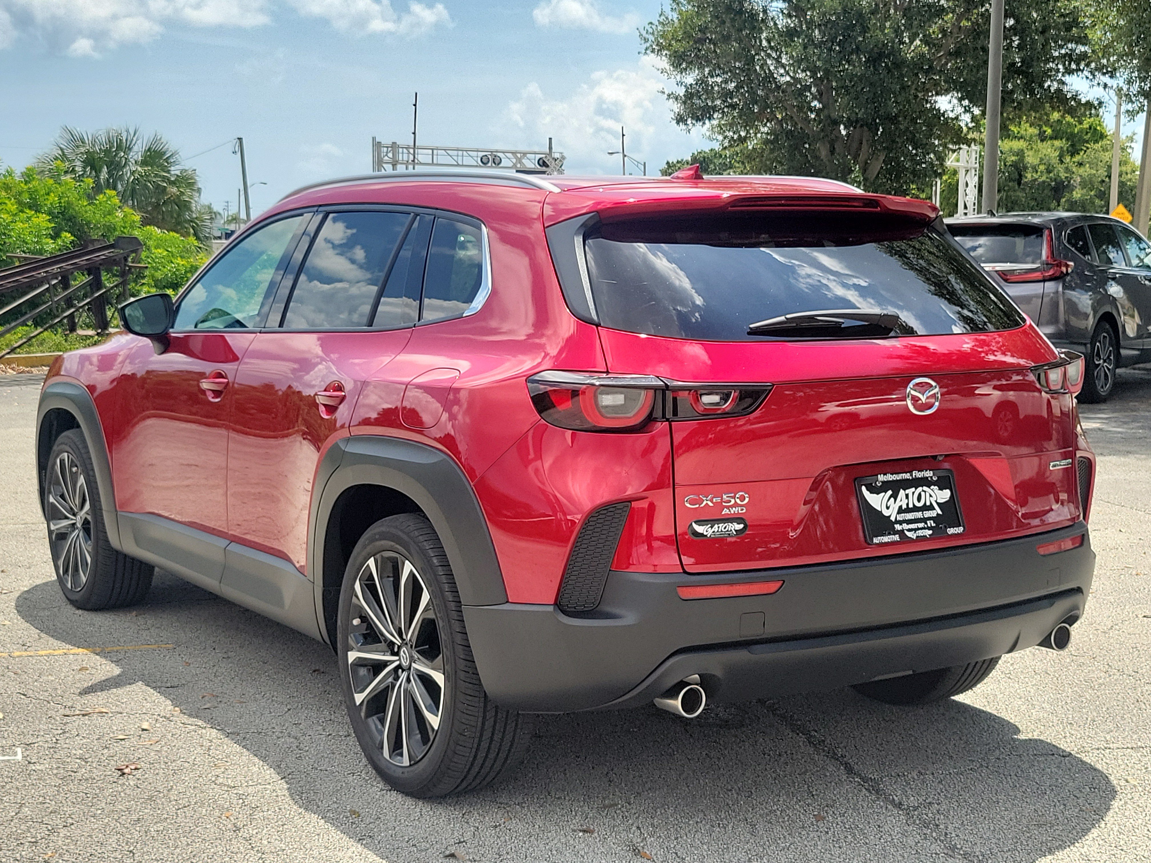 Used 2025 MAZDA CX-50 AWD 2.5 S w/ Premium Plus Pkg image 3