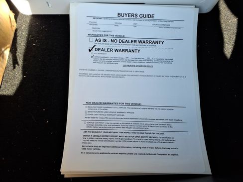 Used 2024 Chevrolet Suburban LT w/ Luxury Package AWD/4WD image 35