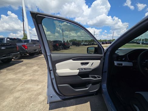 Used 2026 Honda Passport TrailSport Elite image 13