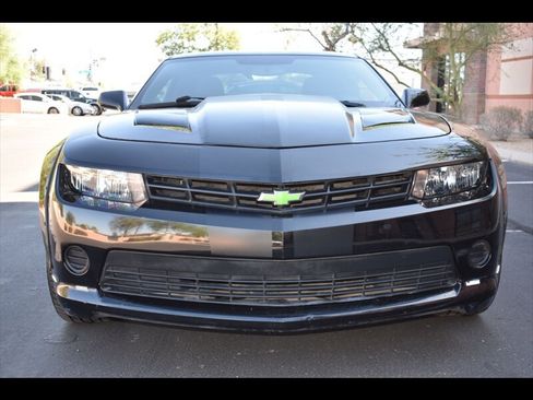 Used 2015 Chevrolet Camaro LS RWD image 8