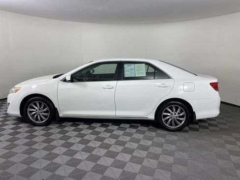 Used 2012 Toyota Camry LE FWD image 5
