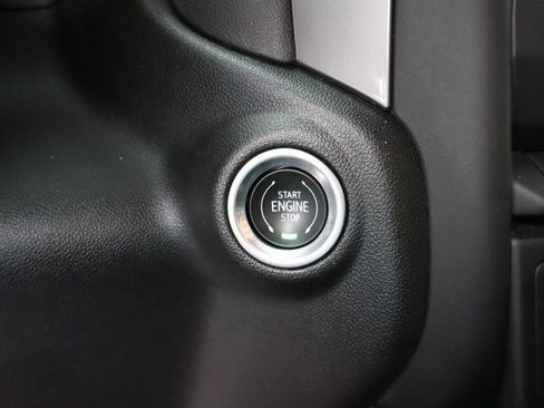 Used 2024 GMC Sierra 2500 Pro w/ Convenience Package image 13