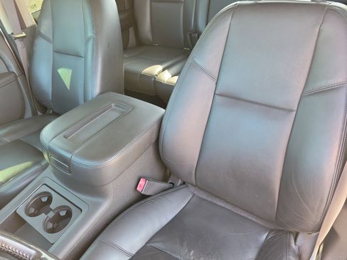 Used 2014 Chevrolet Silverado 2500 LTZ w/ LTZ Plus Package AWD/4WD image 11