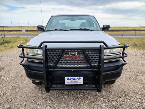 Used 2001 GMC Sierra 2500 SL AWD/4WD image 8