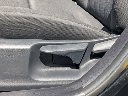 Used 2025 Toyota Corolla LE FWD image 16