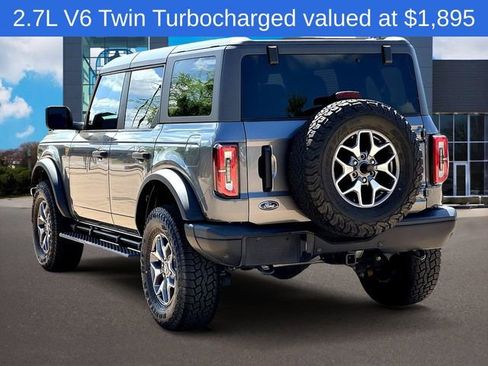 Used 2022 Ford Bronco Badlands image 3