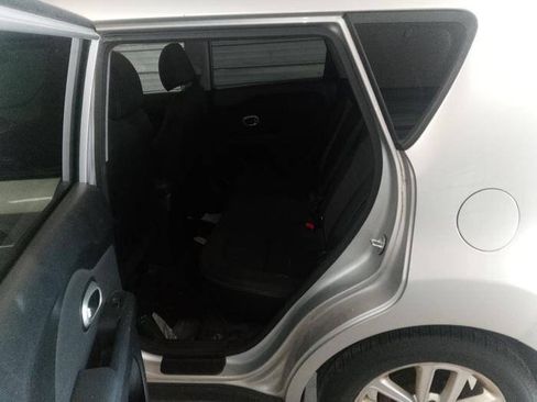 Used 2019 Kia Soul + FWD image 24