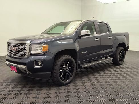 Used 2020 GMC Canyon Denali AWD/4WD image 1