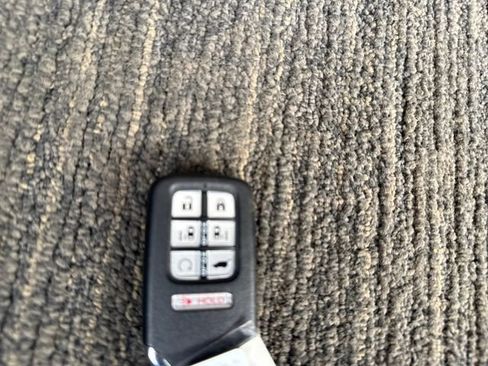 Used 2024 Honda Odyssey EX-L image 55